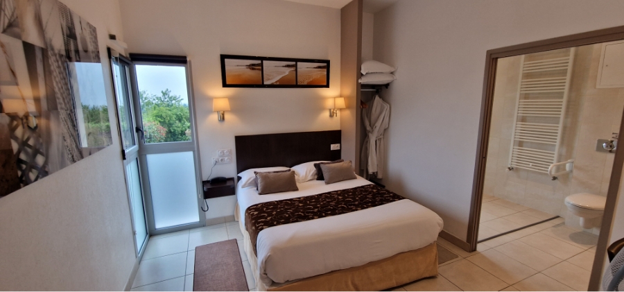 Hotel Bellevue Hotel A Guer Ch Pmr 8