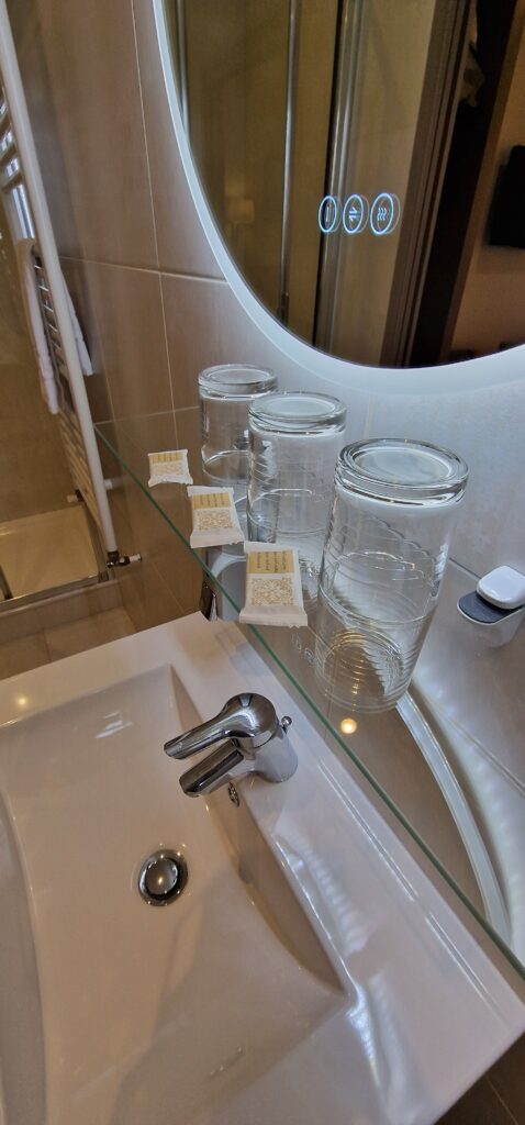 Hotel Bellevue Hotel A Guer Ch Triple 3